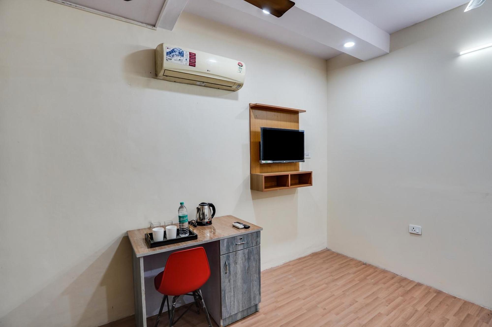 Hotel O Lotus New Delhi